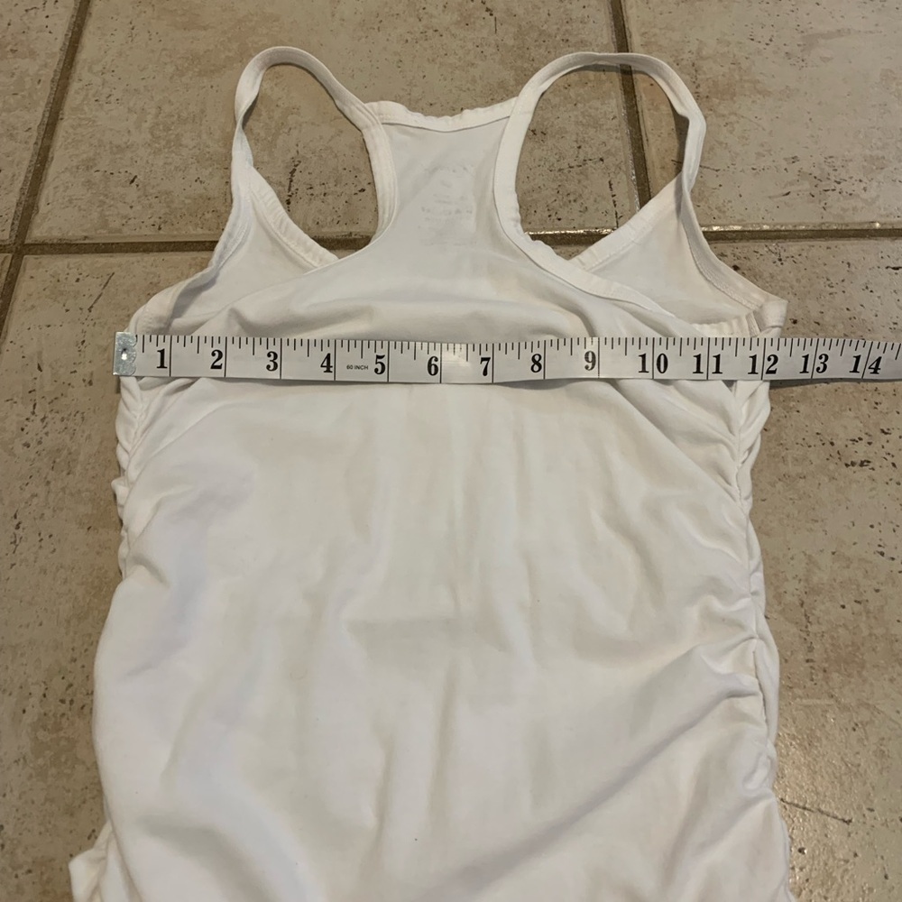 ๐ Kismet White Ribbed Ruched Side Racerback Tank Top - Size S/P - Picture 5 of 8